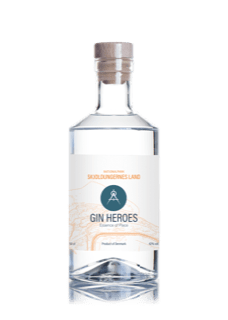 Eine Flasche Gin-Helden auf weißem Hintergrund.